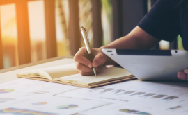 Lorem ipsum dolor sit amet,
