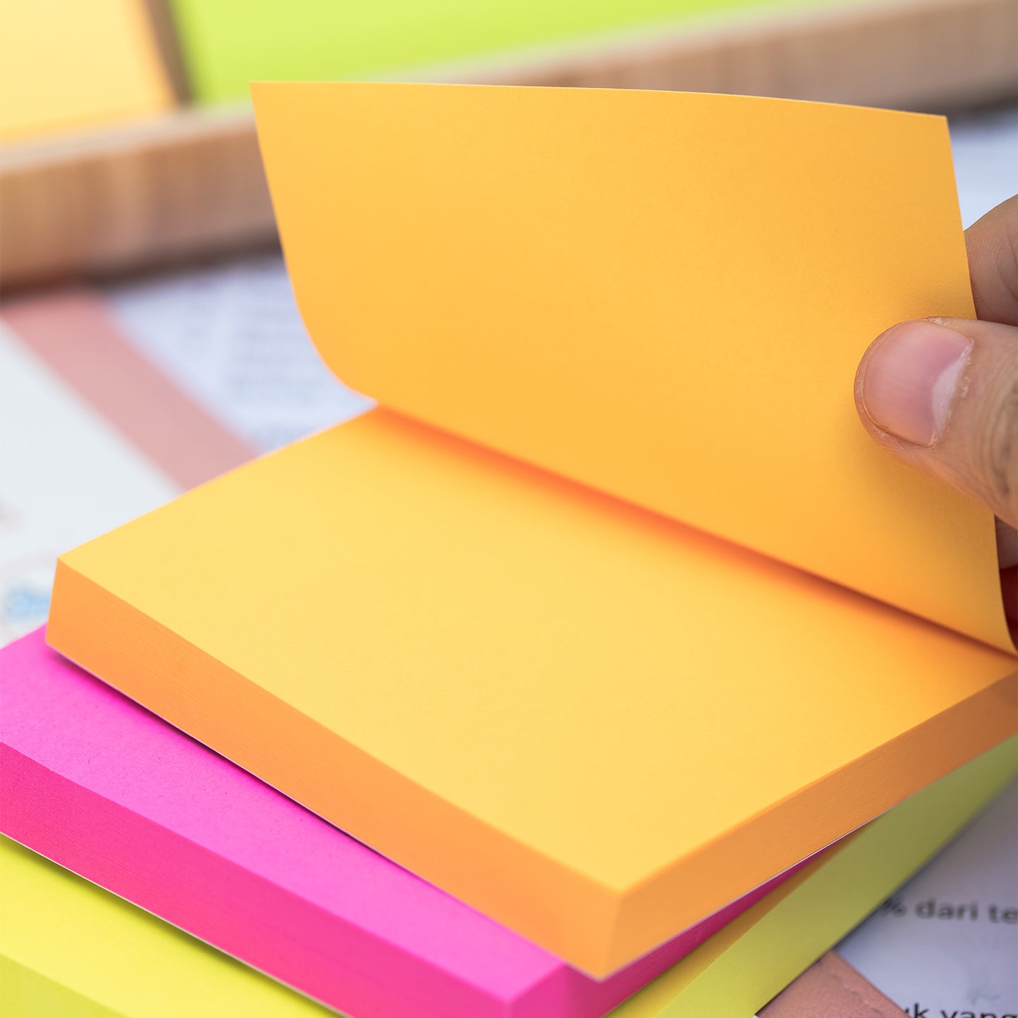 Deli WA02502 Sticky Note, 3" x 5", 2x100 Sheets, Color May Vary (Pack of 1)