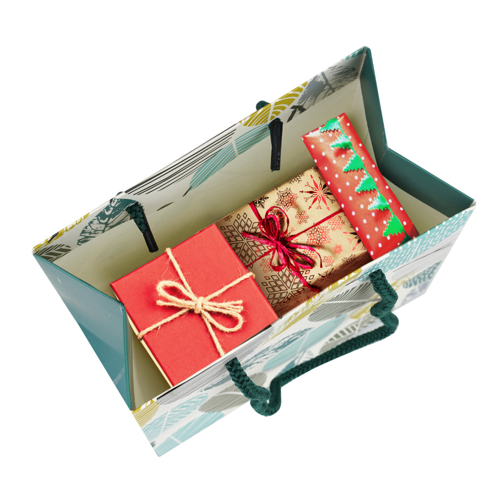 Paper Gifts packing box at Rs 50/piece in Sangli | ID: 24468555297